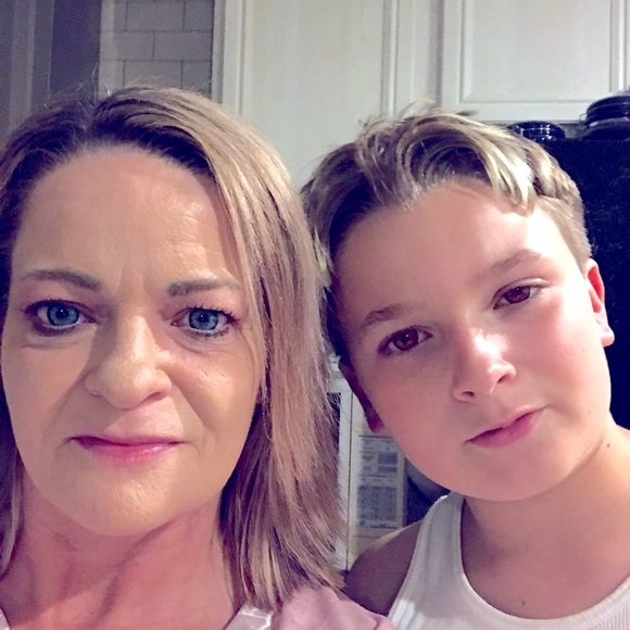 Meet your Posher, Rebecca - Picture 2 of 4